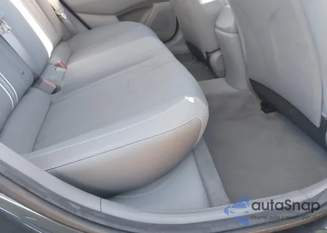 2022 Hyundai Elantra Sel z USA, uszkodzony, nr VIN 5NPLS4AG4NH076339